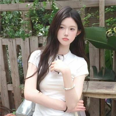 靓妹闯情关